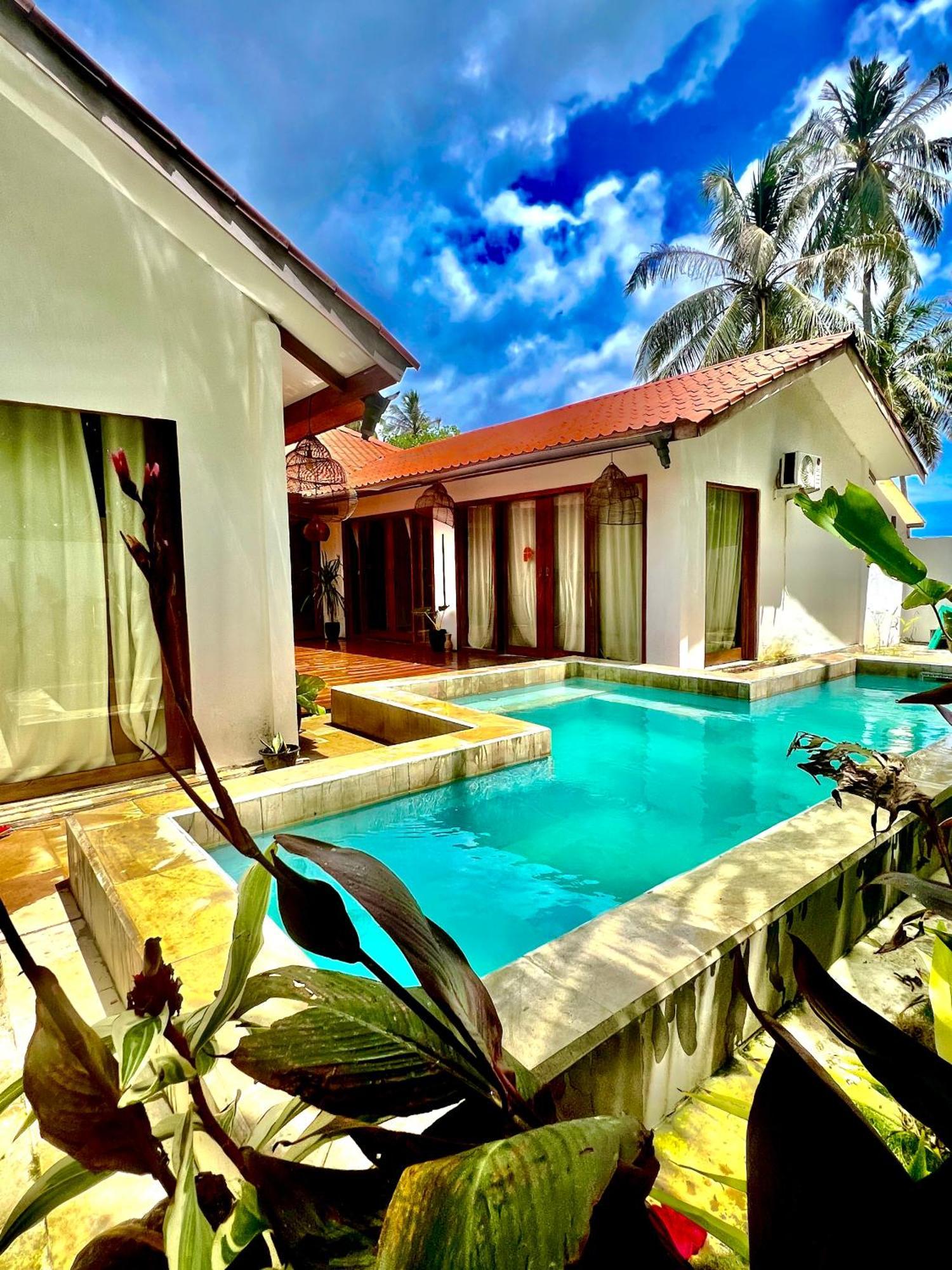 Hotel Lances Right Surfhouse Katiet Exterior foto